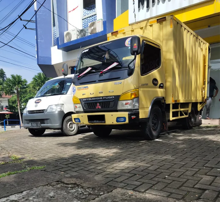 Distribusi Paket
